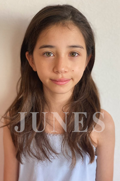 クロエ　ドゥウィンター