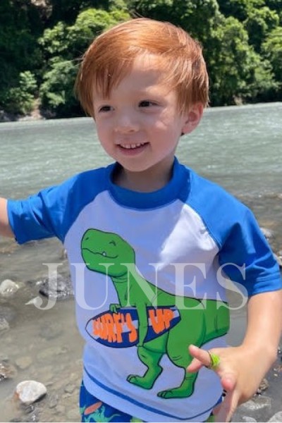 リク　アットウッド