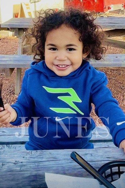 マイケル　ティー