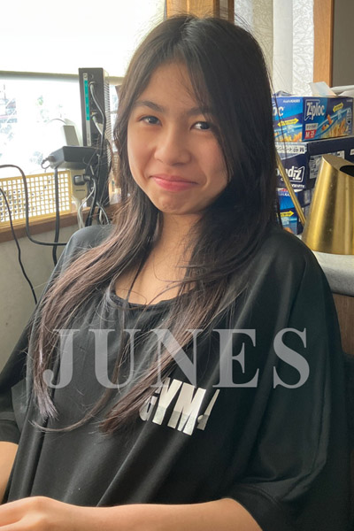 ジュリア　エヌ