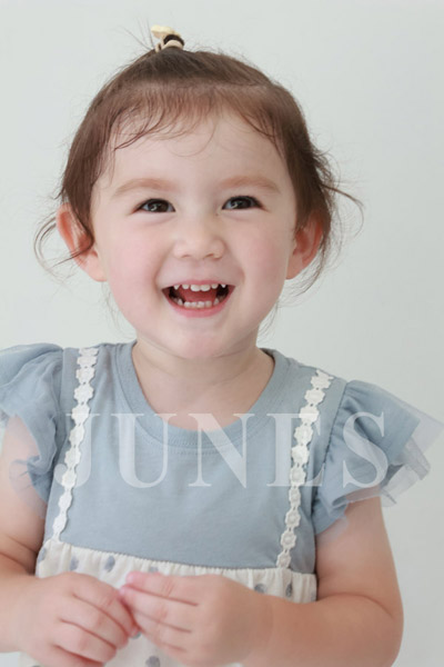 ミナ　ロサーメル