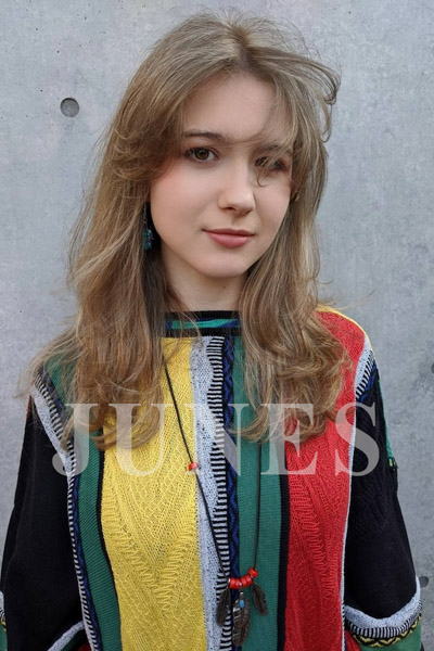 キアラ　ロイス