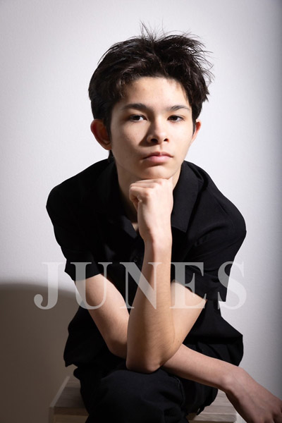 レオン　スギオカ