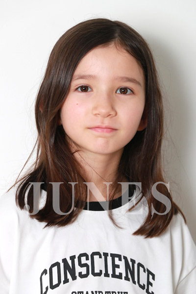 エレノア　タムラ