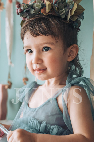 モモ　アーサー