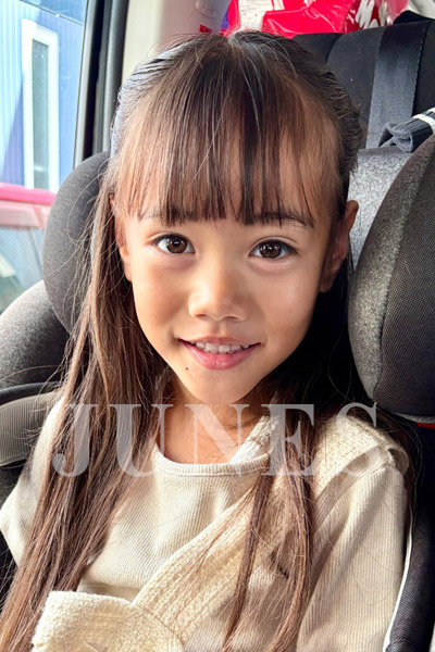 モカ　ヌクシナ