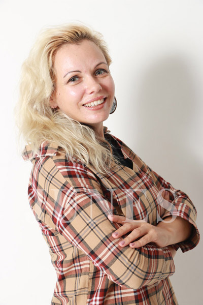 スニジャ　ボンド