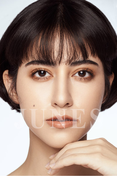 カリナ　ディー