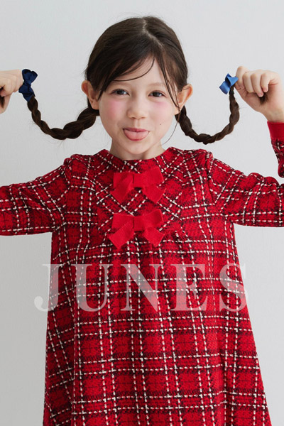 ニナ　ヘーゼル