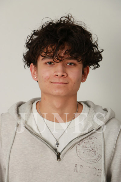 ユウタロウ　パブロ