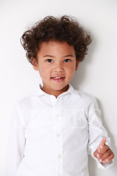 カリム　リアン