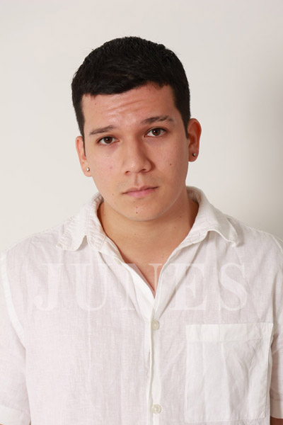 アレックス　タマシロ