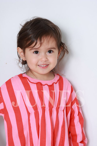 ルナ　ジェームス